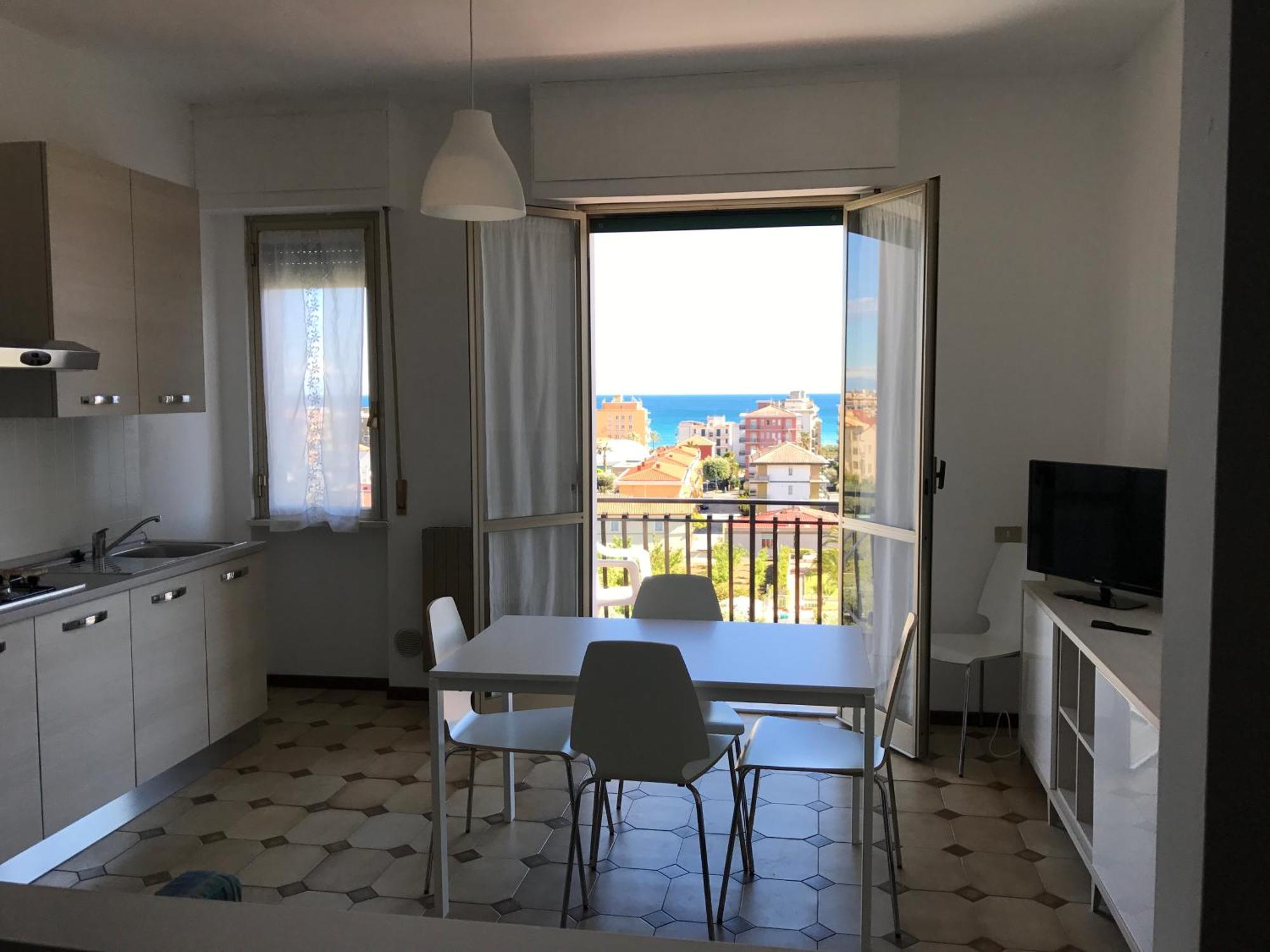 Bike And Breakfast Apartments Pietra Ligure Luaran gambar